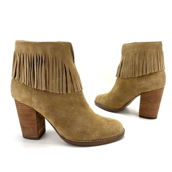 Neiman Marcus Avale Tan Ankle Boot Size 8 Suede Fringes Block High Heel Bootie - Picture 1 of 15